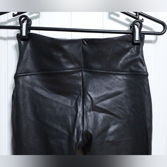 SPANX Black Faux Leather Leggings Womens Size Medium. - Picture 5 of 7